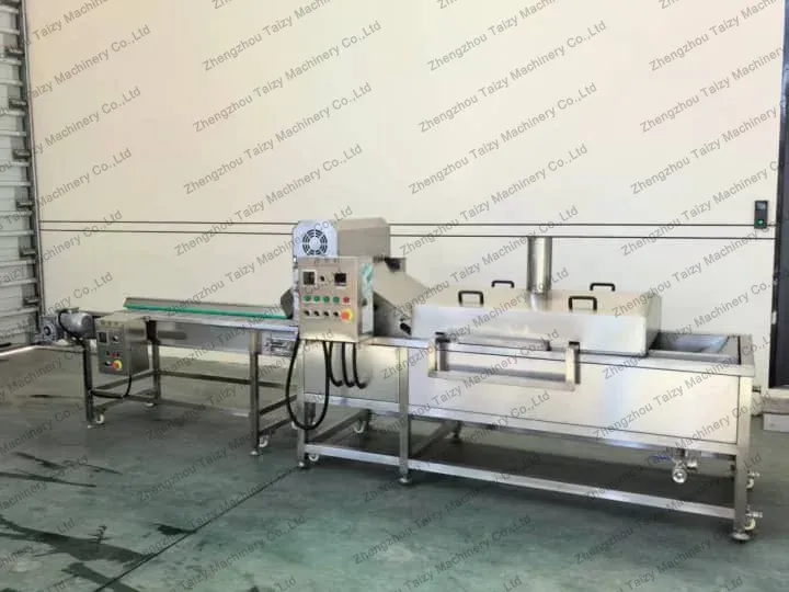 Fried chicken fryer machine with conveyor