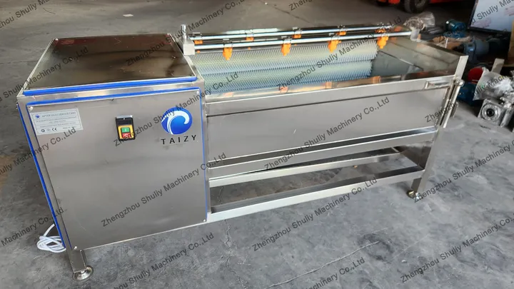 cleaning peeling machine