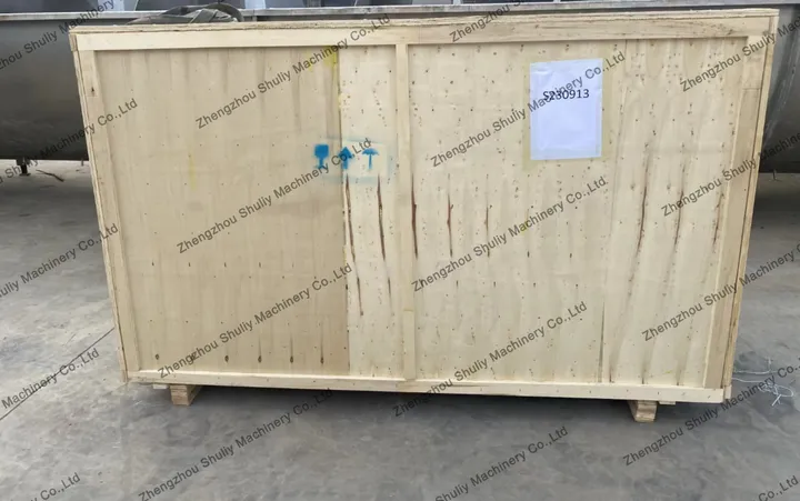 800–1000 Kg/H Cleaning And Peeling Machine For A Peruvian Customer 4 Packing of the brush roller washing machine
